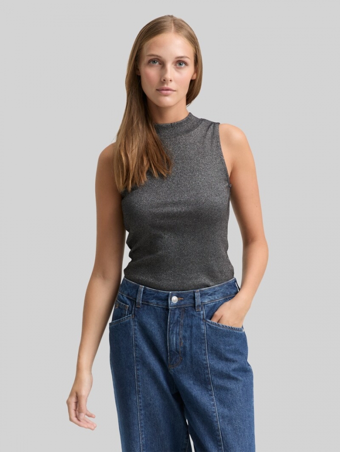 Tom Tailor Slim Fit Top mit Glitzer-Effekt - Black Glitter Tom Tailor Slim Fit Top mit Glitzer-Effekt - Black Glitter