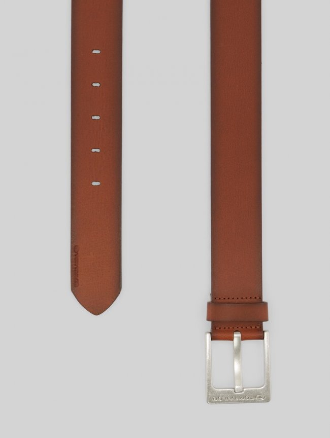 Tom Tailor TTCALVIN Ledergürtel mit eckiger Dornschließe - Light Brown Uni Tom Tailor TTCALVIN Ledergürtel mit eckiger Dornschließe - Light Brown Uni