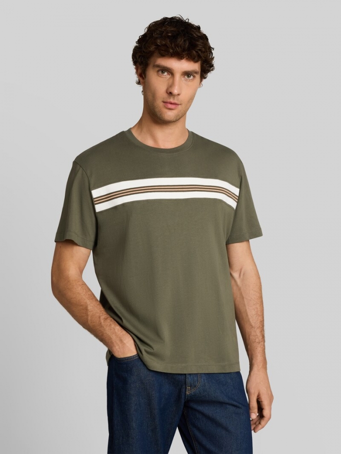 Tom Tailor Relaxed Fit T-Shirt aus Baumwolle - Urban Olive Green Tom Tailor Relaxed Fit T-Shirt aus Baumwolle - Urban Olive Green