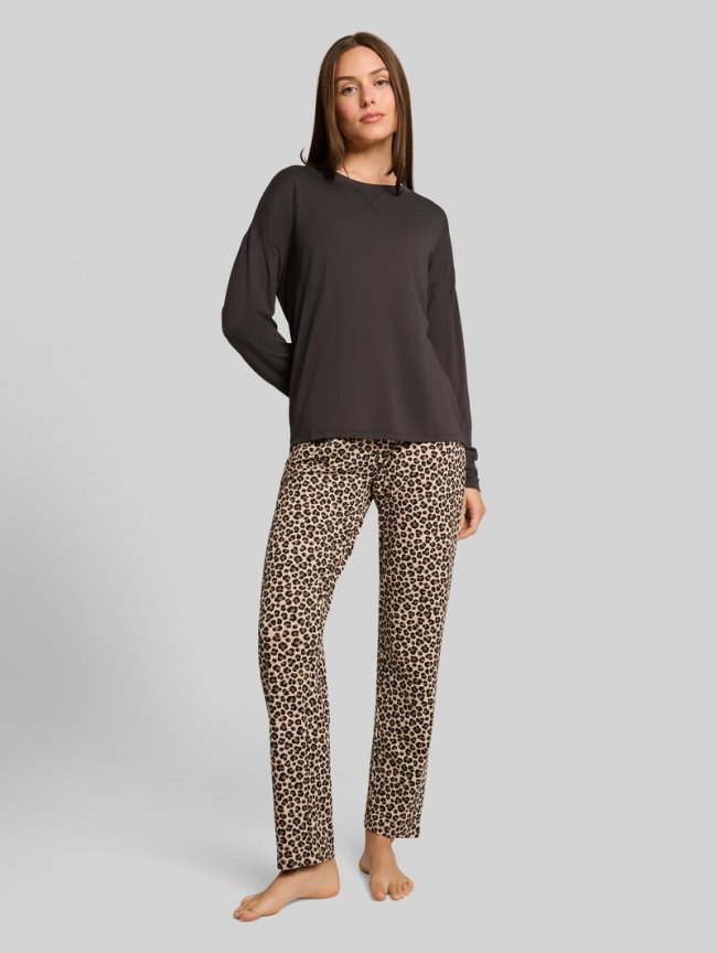 Tom Tailor Pyjama-Set mit Leopardenmuster - Grey-medium-allover Tom Tailor Pyjama-Set mit Leopardenmuster - Grey-medium-allover