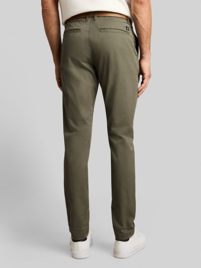Tom Tailor Slim Chino Hose mit Gürtel - Urban Olive Green Tom Tailor Slim Chino Hose mit Gürtel - Urban Olive Green