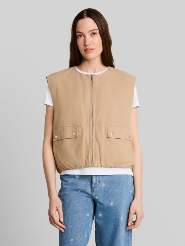 Tom Tailor Loose Fit Weste mit Taschen - Mink Beige Tom Tailor Loose Fit Weste mit Taschen - Mink Beige