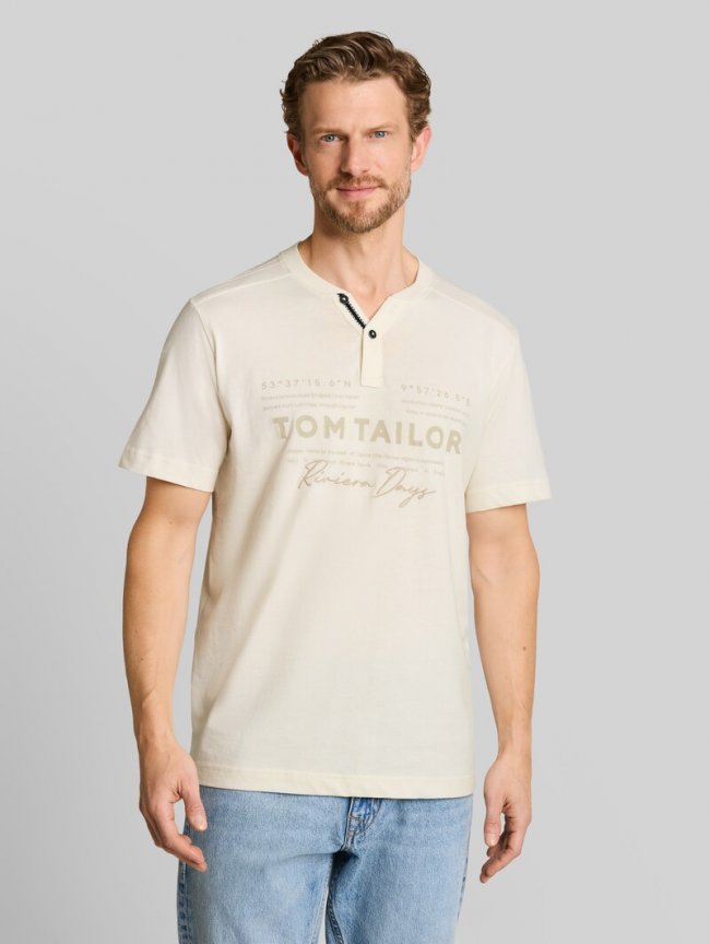 Tom Tailor Henley T-Shirt im Used-Look - Gardenia White Tom Tailor Henley T-Shirt im Used-Look - Gardenia White