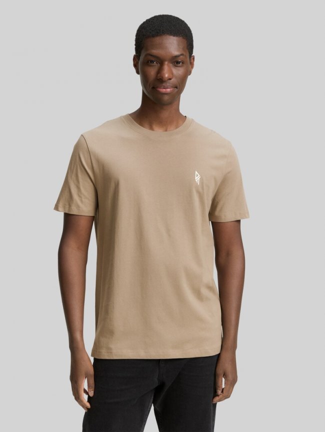 Tom Tailor T-Shirt mit Rückenprint - Roasted Nut Brown Tom Tailor T-Shirt mit Rückenprint - Roasted Nut Brown