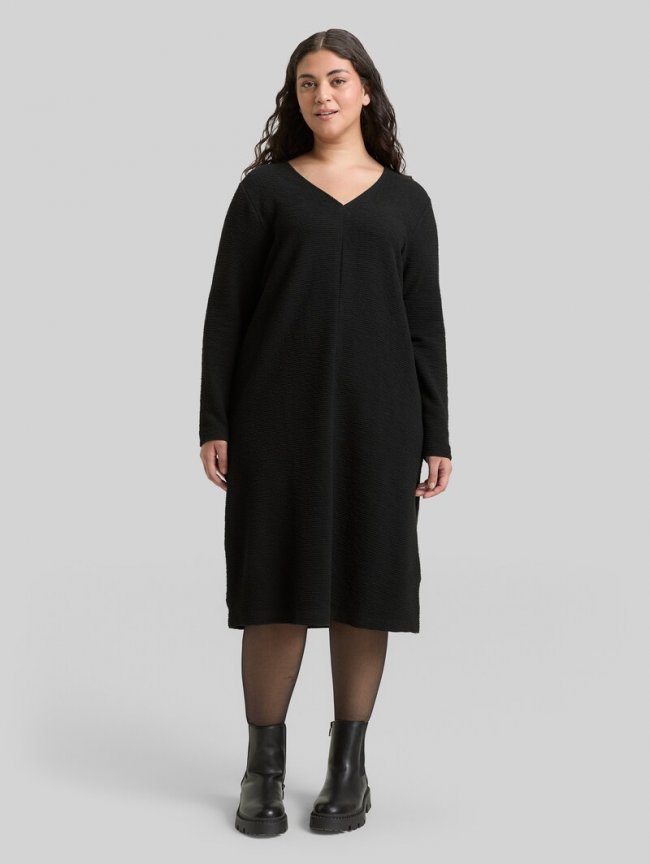 Tom Tailor Plus Size - Kleid mit Glitzer-Effekt - Deep Black Tom Tailor Plus Size - Kleid mit Glitzer-Effekt - Deep Black