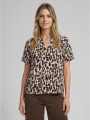 Tom Tailor Loose Fit Bluse mit V-Ausschnitt - Brown Beige Leo Print Tom Tailor Loose Fit Bluse mit V-Ausschnitt - Brown Beige Leo Print
