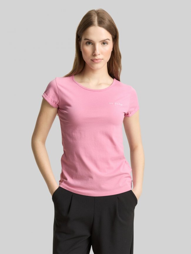 Tom Tailor Slim Fit T-Shirt mit Stickerei - Soft Blush Rose Tom Tailor Slim Fit T-Shirt mit Stickerei - Soft Blush Rose