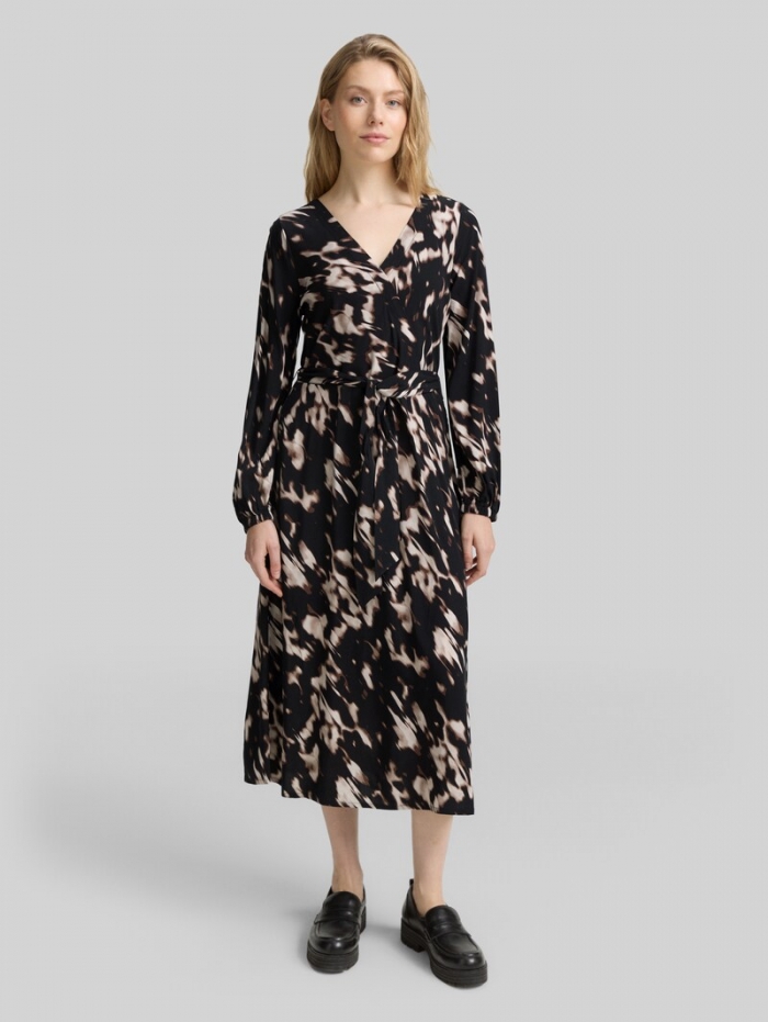 Tom Tailor Midi-Wickelkleid mit Muster - Blurry Animal Design Tom Tailor Midi-Wickelkleid mit Muster - Blurry Animal Design