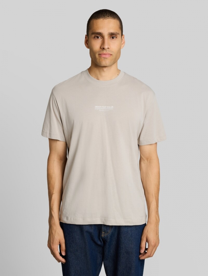 Tom Tailor Relaxed Fit T-Shirt aus Baumwolle - Light Dove Grey Tom Tailor Relaxed Fit T-Shirt aus Baumwolle - Light Dove Grey
