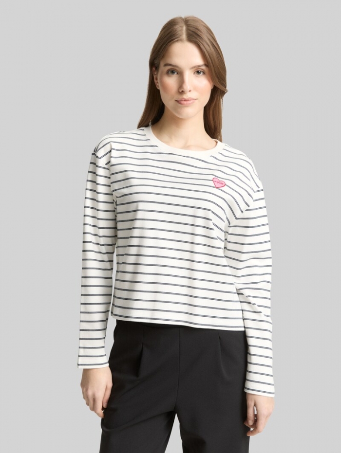 Tom Tailor Boxy Fit Langarmshirt mit Herz-Stickerei - Off White Navy Stripe