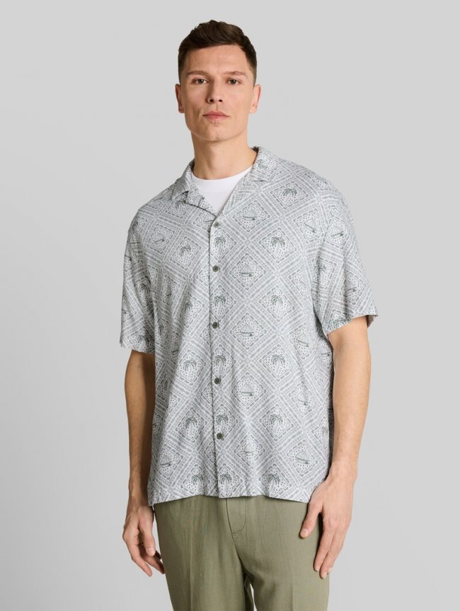 Tom Tailor Relaxed Fit Resort Hemd mit Leinenanteil - Green White Tropical Print Tom Tailor Relaxed Fit Resort Hemd mit Leinenanteil - Green White Tropical Print