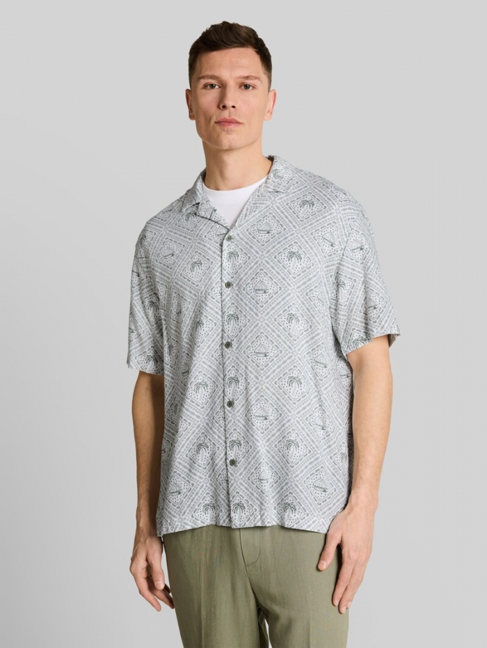 Tom Tailor Relaxed Fit Resort Hemd mit Leinenanteil - Green White Tropical Print Tom Tailor Relaxed Fit Resort Hemd mit Leinenanteil - Green White Tropical Print