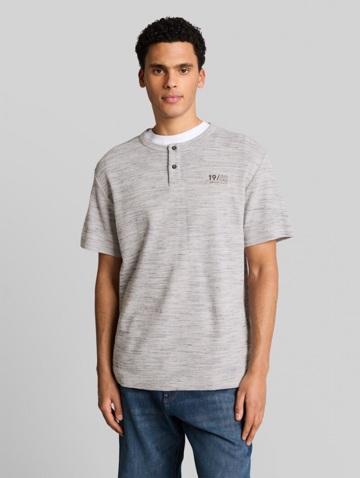 Tom Tailor Henley T-Shirt in Melange-Optik - White Grey Waffle Inject Tom Tailor Henley T-Shirt in Melange-Optik - White Grey Waffle Inject