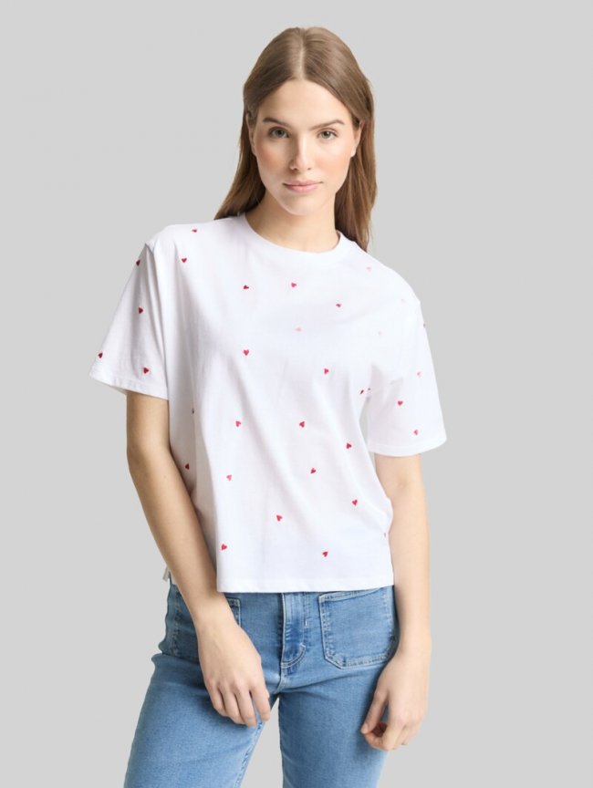 Tom Tailor Boxy Fit T-Shirt mit Stickereien - White Red Heart Embroidery Tom Tailor Boxy Fit T-Shirt mit Stickereien - White Red Heart Embroidery