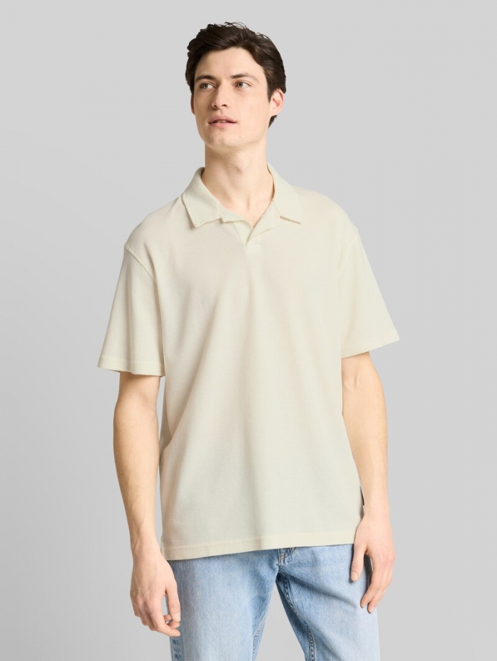 Tom Tailor Relaxed Fit Resort Poloshirt mit Waffelstruktur - Wool White Tom Tailor Relaxed Fit Resort Poloshirt mit Waffelstruktur - Wool White