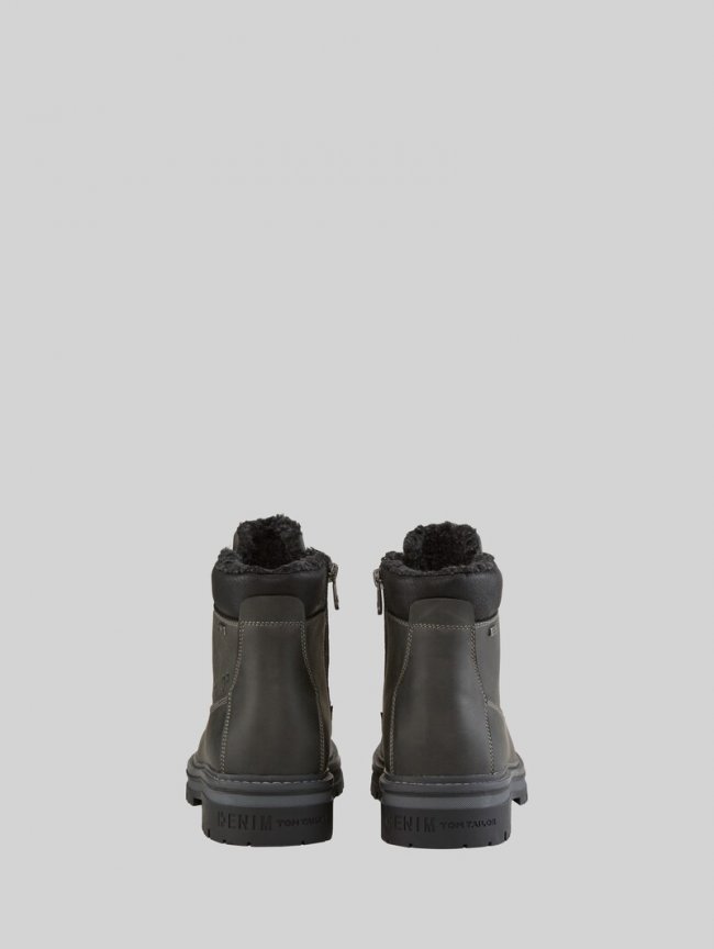 Tom Tailor Wasserfeste Boots mit Fütterung - Coal Tom Tailor Wasserfeste Boots mit Fütterung - Coal