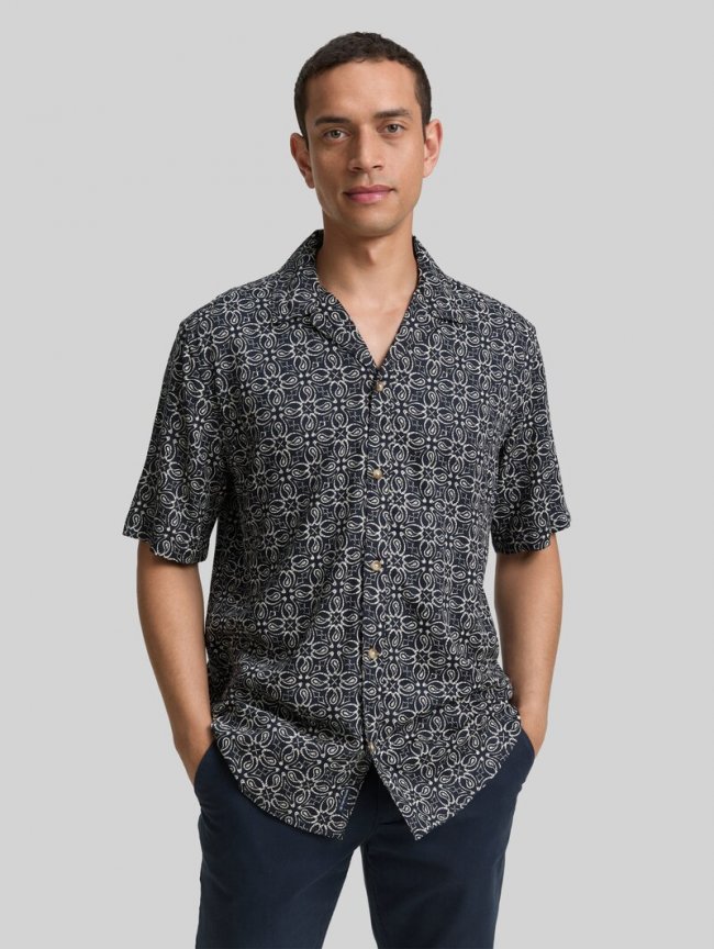 Tom Tailor Comfort Fit Kurzarmhemd im Hawaii-Look - Navy Mosaic Design Tom Tailor Comfort Fit Kurzarmhemd im Hawaii-Look - Navy Mosaic Design
