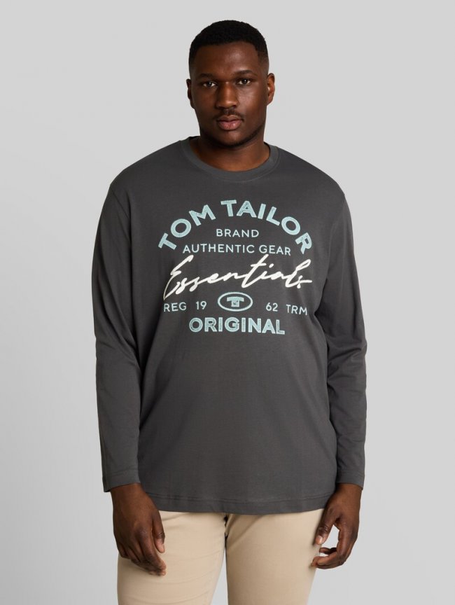 Tom Tailor Plus Size - Langarmshirt mit Logo-Print - Dark Shadow Tom Tailor Plus Size - Langarmshirt mit Logo-Print - Dark Shadow