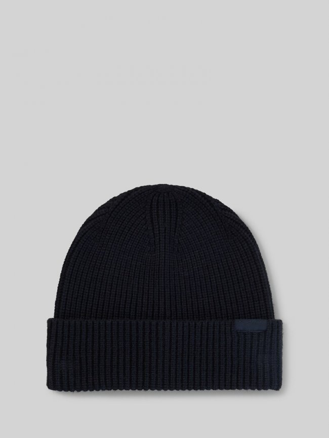 Tom Tailor Beanie Mütze mit Logo-Label - Sky Captain Blue Tom Tailor Beanie Mütze mit Logo-Label - Sky Captain Blue