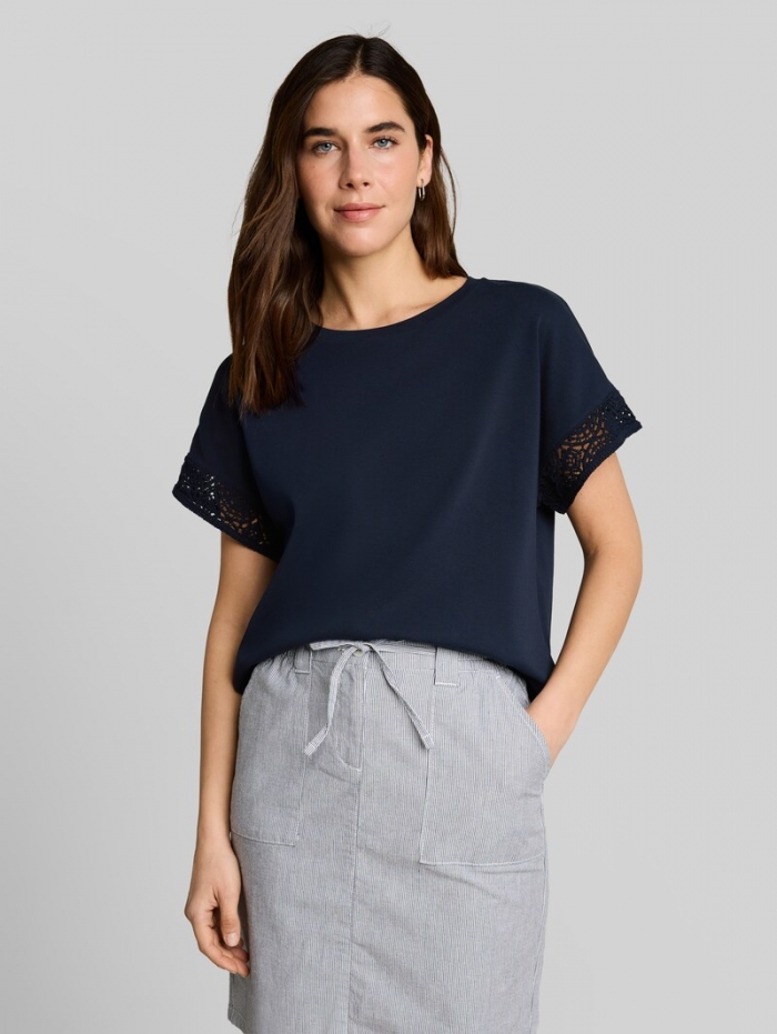 Tom Tailor Loose Fit T-Shirt mit Crochet-Ärmeln - Sky Captain Blue Tom Tailor Loose Fit T-Shirt mit Crochet-Ärmeln - Sky Captain Blue