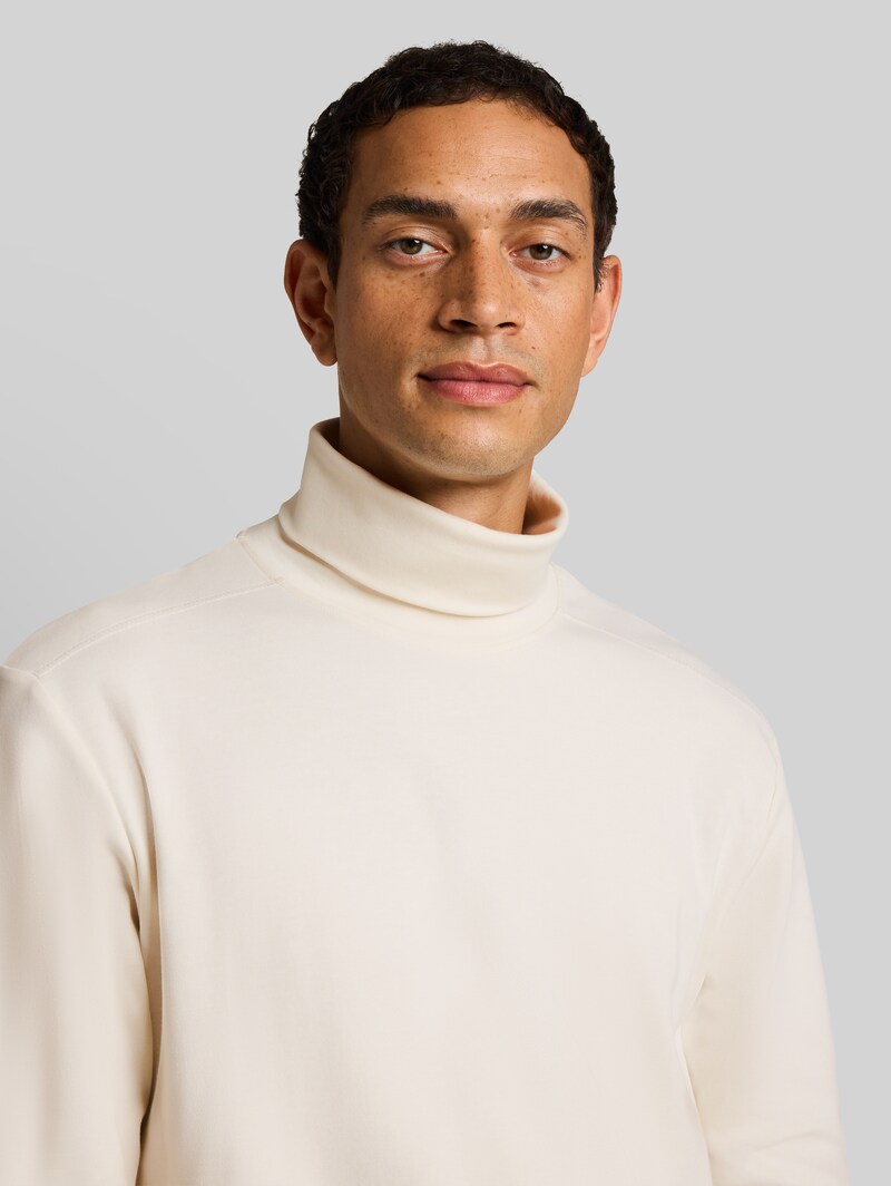 Tom Tailor Rollkragenshirt mit Logo-Print - Gardenia White