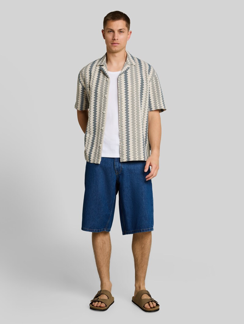 Tom Tailor Loose Fit Resort Kurzarmhemd in Häkel-Optik - Green White Zick Zack Stripe