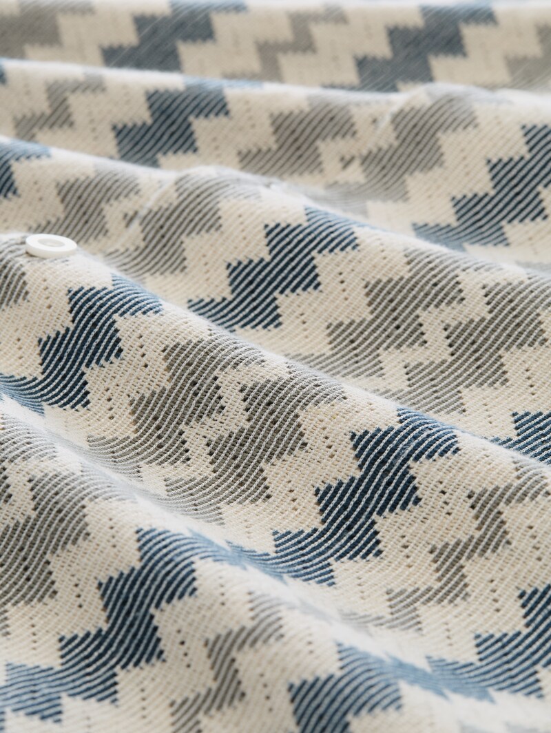 Tom Tailor Loose Fit Resort Kurzarmhemd in Häkel-Optik - Green White Zick Zack Stripe