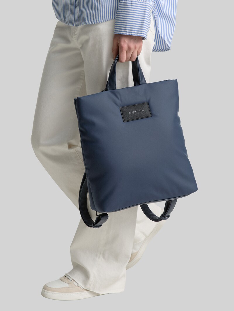 Tom Tailor TTPATTI M Rucksack aus wasserabweisendem recyceltem Nylon - Dark Blue