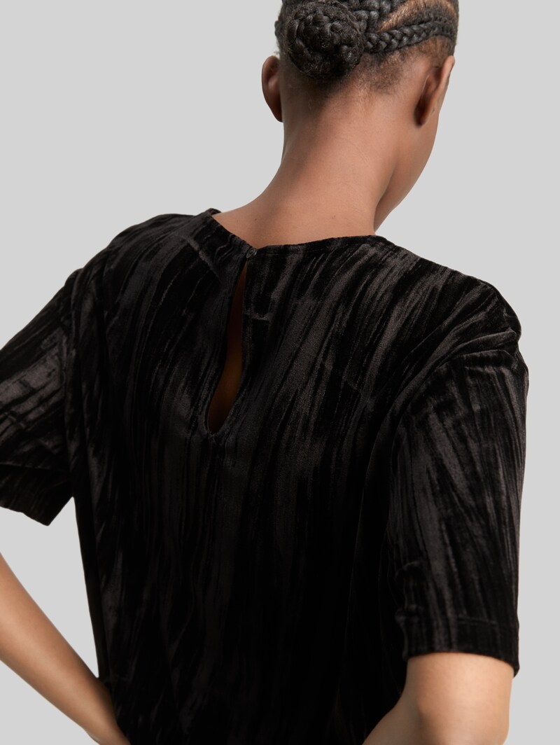 Tom Tailor Loose Fit T-Shirt aus Samt - Deep Black