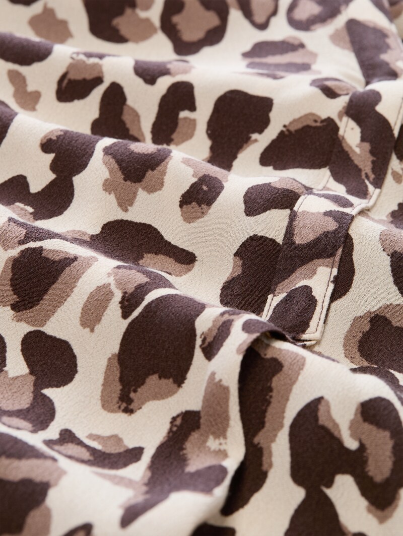 Tom Tailor Bluse aus Viskose - Brown Beige Leo Print