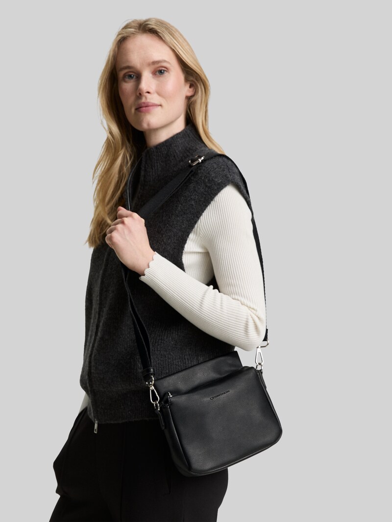 Tom Tailor TTRELLA S Umhängetasche mit kleinem Umschlag und Logo-Prägung - Schwarz / Black