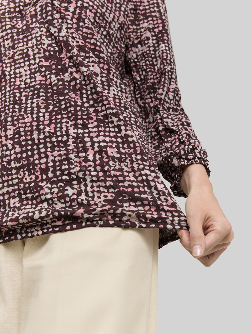 Tom Tailor Crinkle Blusenshirt mit Muster - Dark Red Abstract Dot Design