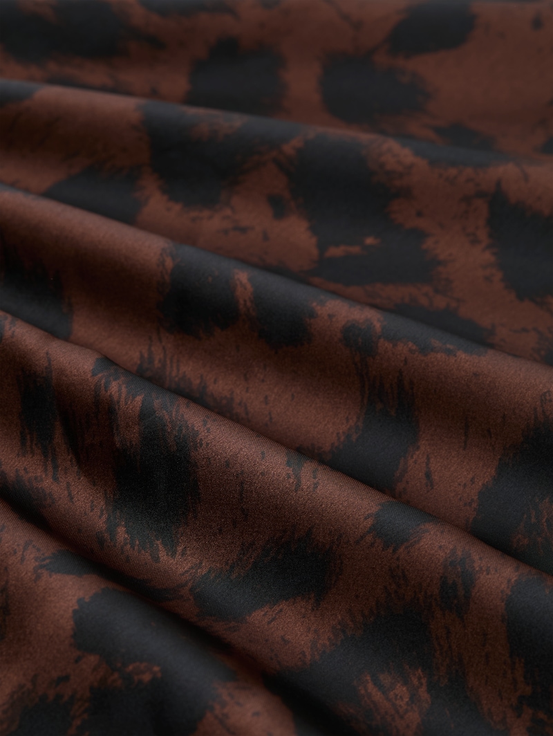 Tom Tailor Plus Size - Loose Fit Langarmshirt mit Leo-Print - Brown Black Big Leo Print