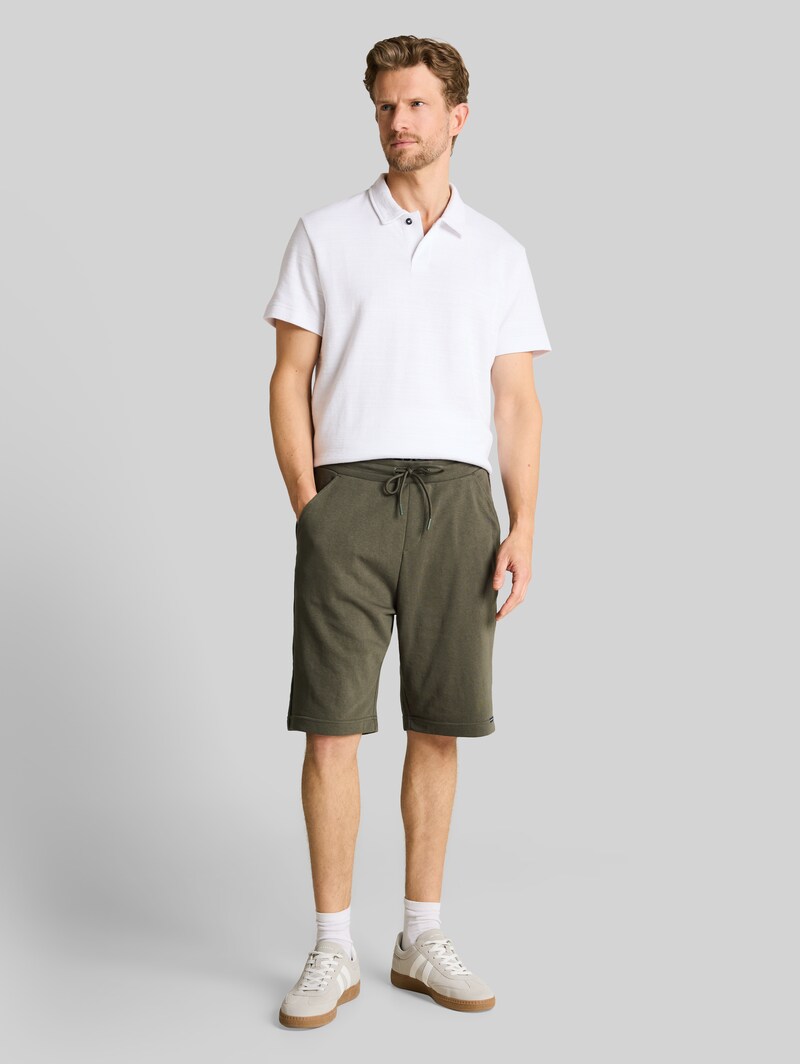 Tom Tailor Basic Sweat-Shorts - Deep Leaf Green
