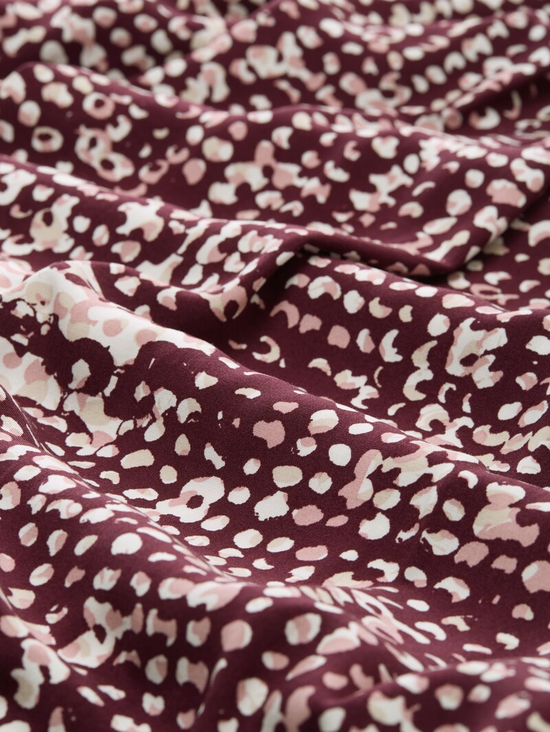 Tom Tailor Bluse aus Viskose - Dark Red Abstract Dot Design