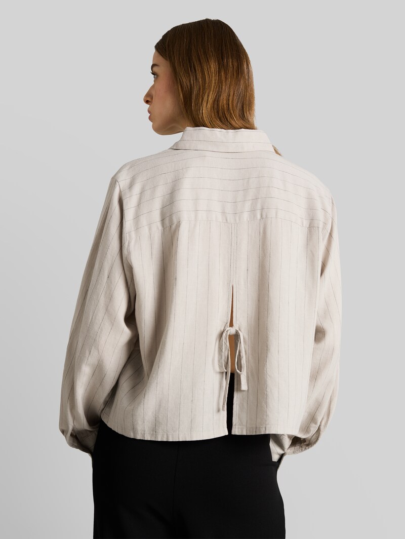 Tom Tailor Boxy Fit Hemdbluse mit Schleifen-Detail - Beige Black Vertical Stripe