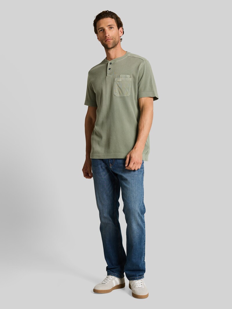 Tom Tailor Henley T-Shirt mit Brusttasche - Greyish Shadow Olive