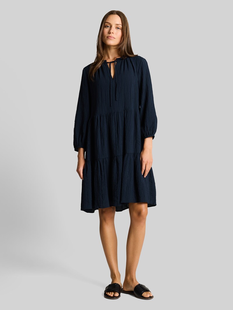 Tom Tailor Crinkle Kleid mit Volants - Sky Captain Blue Tom Tailor Crinkle Kleid mit Volants - Sky Captain Blue