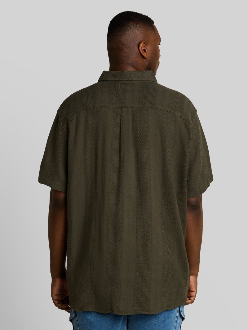 Tom Tailor Plus Size - Kurzarmhemd aus Baumwolle - Deep Leaf Green