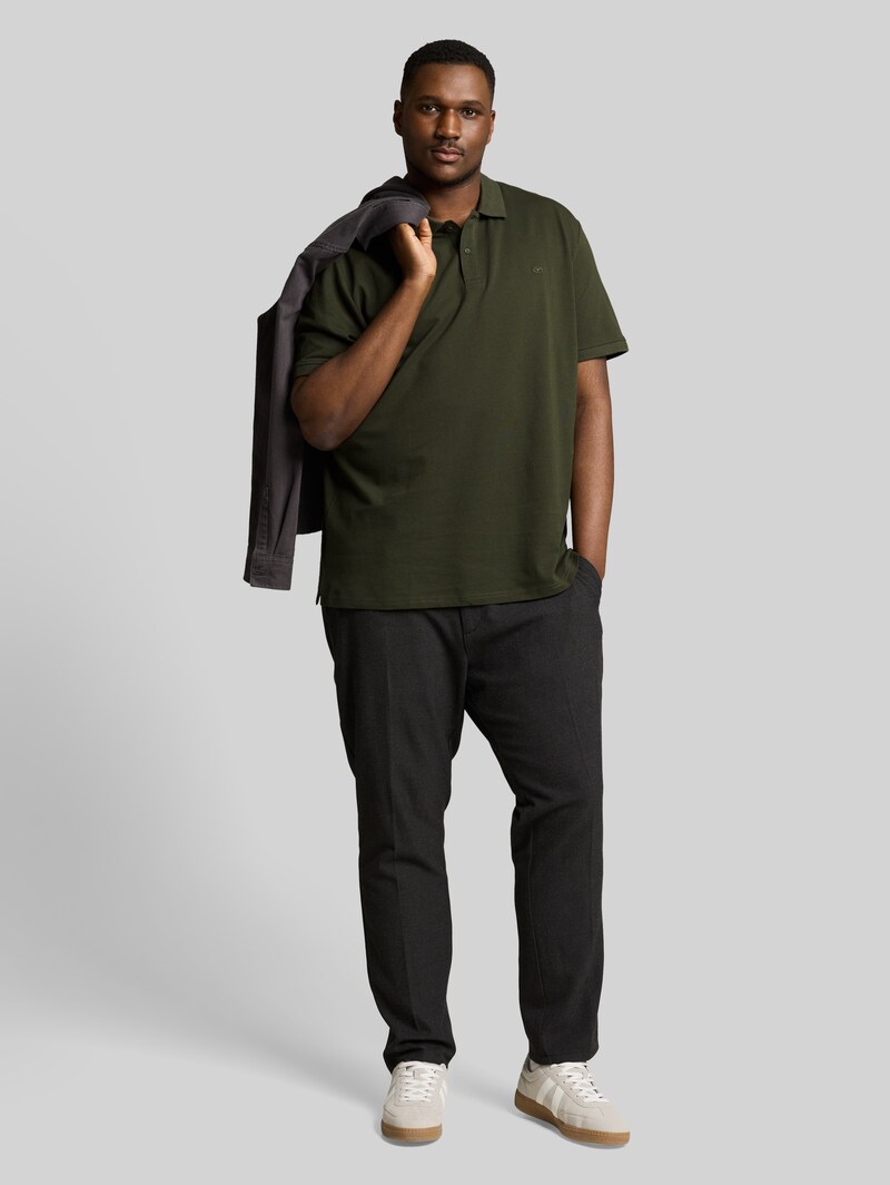 Tom Tailor Plus Size - Piqué Poloshirt mit Logo-Stickerei - Deep Leaf Green
