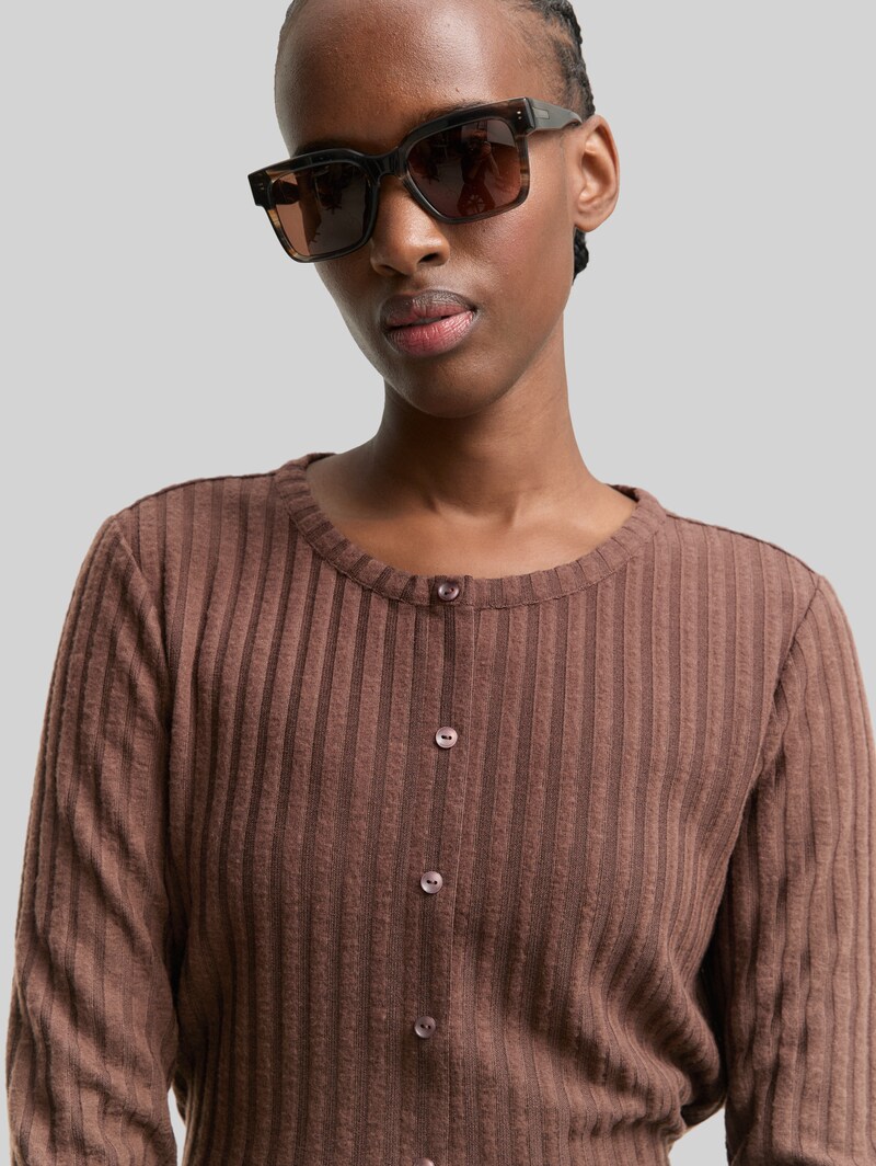 Tom Tailor Slim Fit Langarmshirt mit Deko-Knopfleiste - Soft Chocolate Brown
