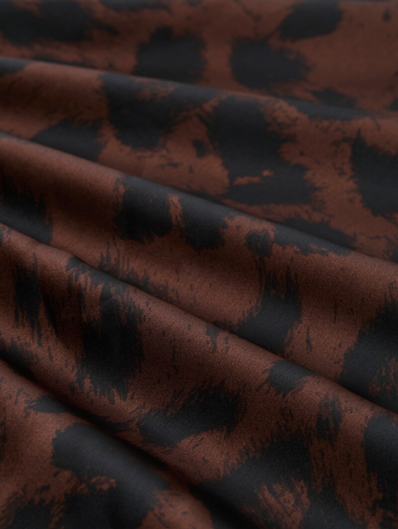 Tom Tailor Plus Size - Loose Fit Langarmshirt mit Leo-Print - Brown Black Big Leo Print