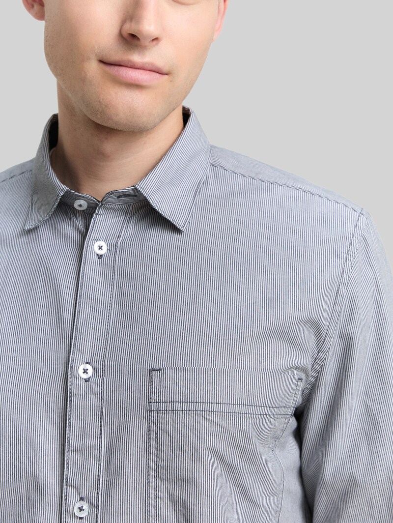 Tom Tailor Fitted Hemd aus Baumwolle - Blue Stripe