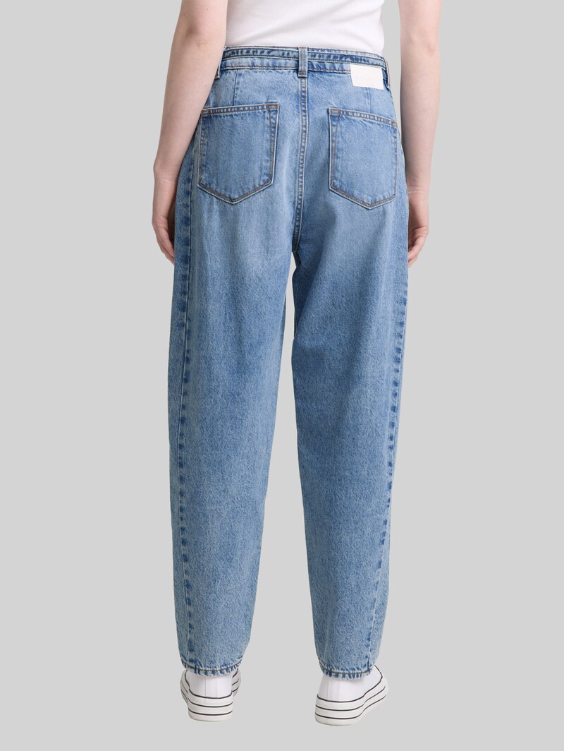 Tom Tailor TTADEA BARREL Jeans mit Gürtel - Used Mid Stone Blue Denim Tom Tailor TTADEA BARREL Jeans mit Gürtel - Used Mid Stone Blue Denim