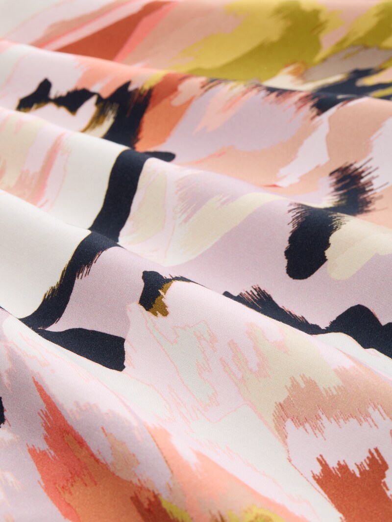 Tom Tailor T-Shirt im Material-Mix - Big Abstract Flower Print