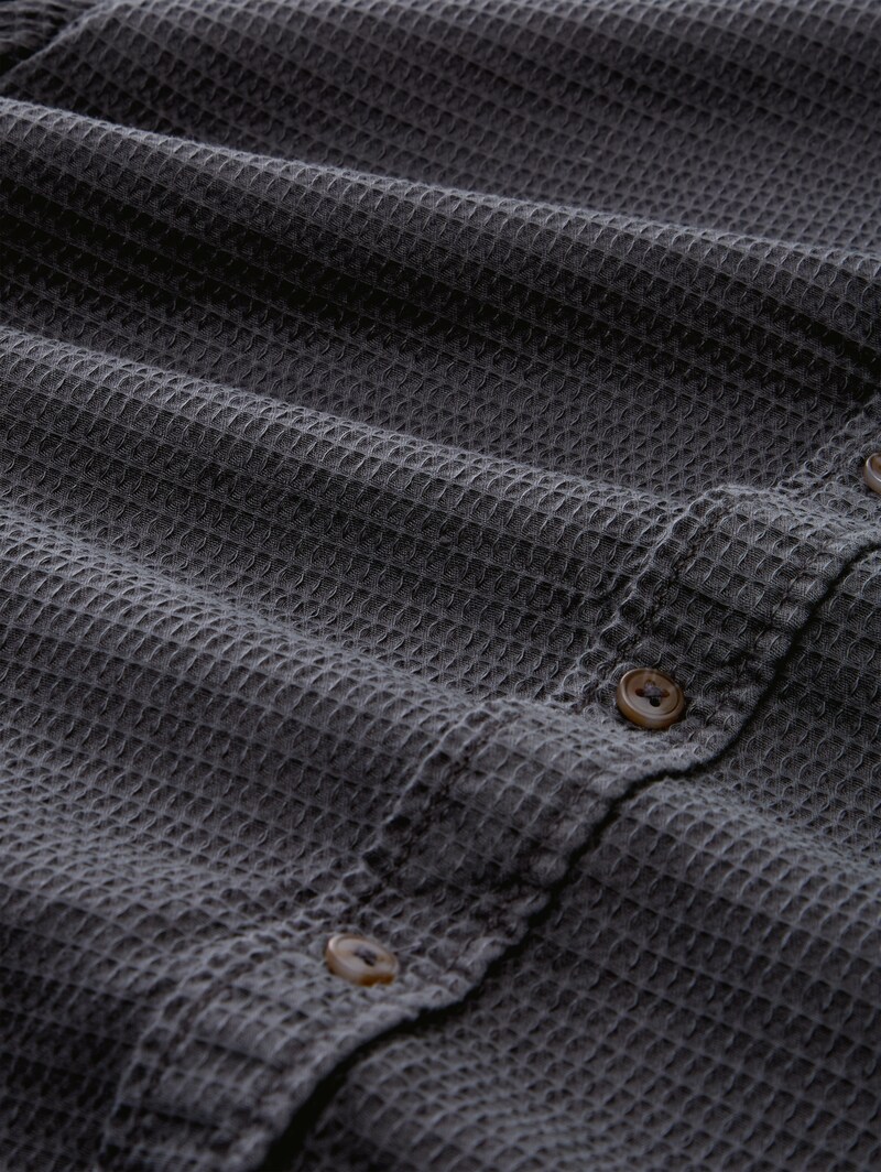 Tom Tailor Regular Fit Kurzarmhemd mit Waffelstruktur - Tarmac Grey