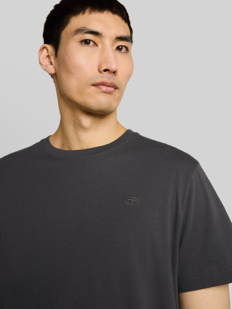 Tom Tailor T-Shirt mit Logo-Stickerei - Tarmac Grey