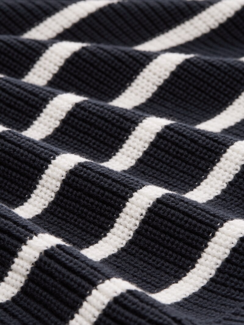 Tom Tailor Cardigan mit V-Ausschnitt - Placed Navy White Stripe
