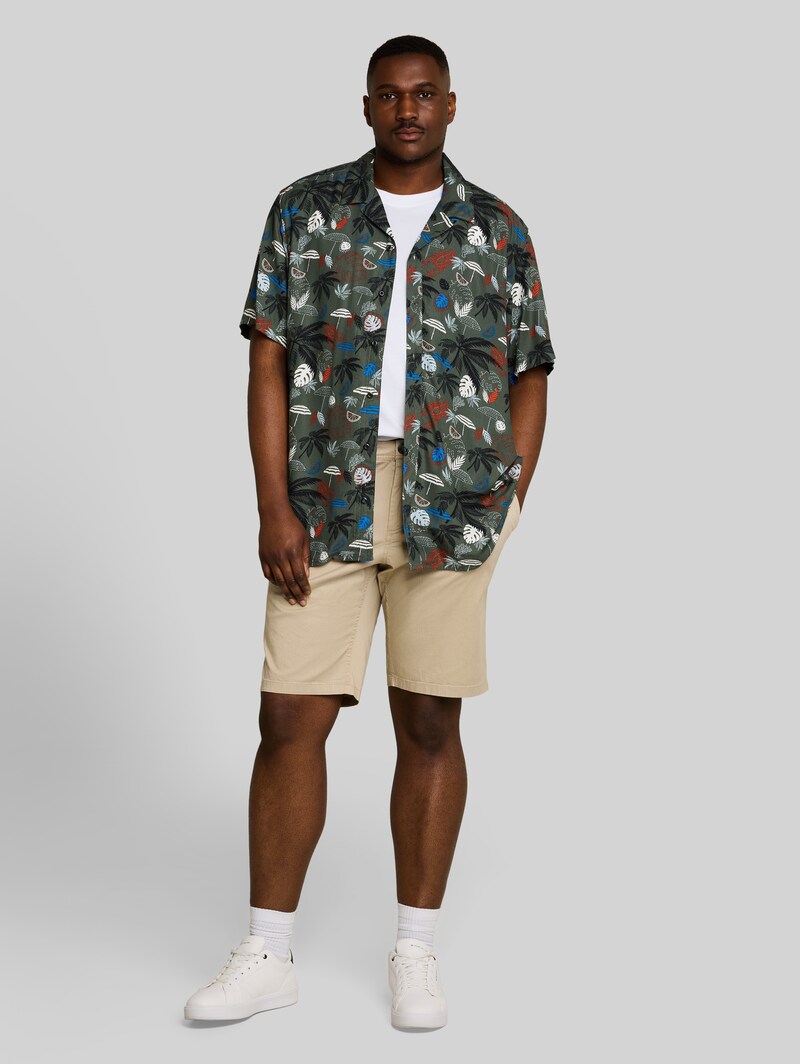 Tom Tailor Plus Size - Regular Fit Resort Kurzarmhemd aus Viskose - Leaf Green Beach Design