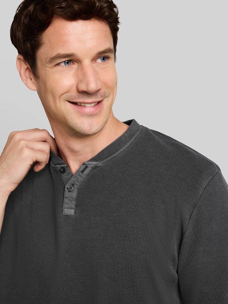 Tom Tailor Henley T-Shirt mit Waffelstruktur - Tarmac Grey